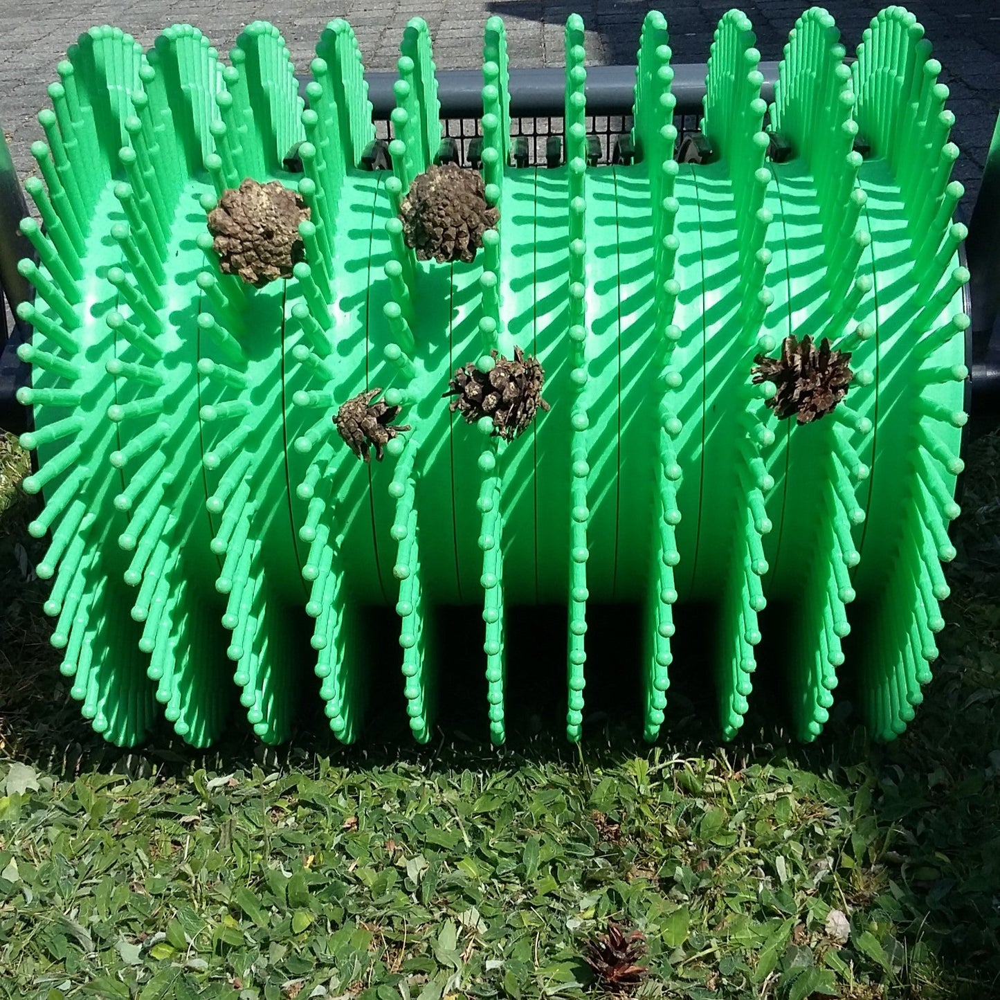 36″ Pull-Behind Pine Cone Collector