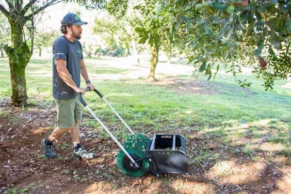 Récolteuse de noix de macadamia 18"